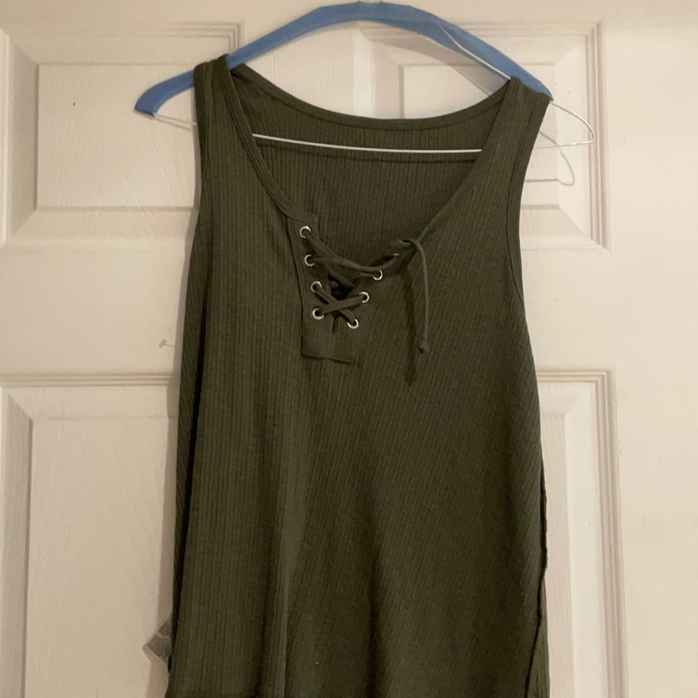 Never worn, size small